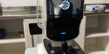 Amigos del Hospital entregó equipamiento para el área de Oftalmología