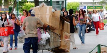 Recuperadores urbanos en Córdoba, un rol clave en el proceso de reciclaje (La Voz /Archivo)