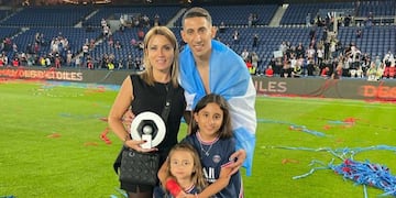 Mía y Pía recibieron a su papá después de la emotiva despedida de París Saint-Germain (PSG).