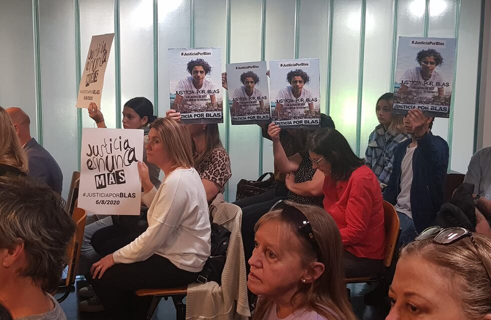 El policía Javier Alarcón dijo por qué le disparó al auto en el que viajaba Blas Correas