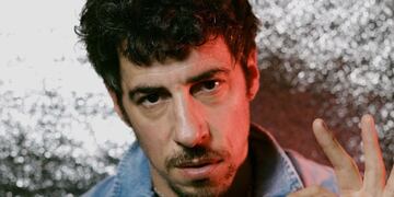 El actor de 43 años tiene una larga trayectoria en en cine y televisión. (Instagram/@estebanlamothe/@nacholargo)