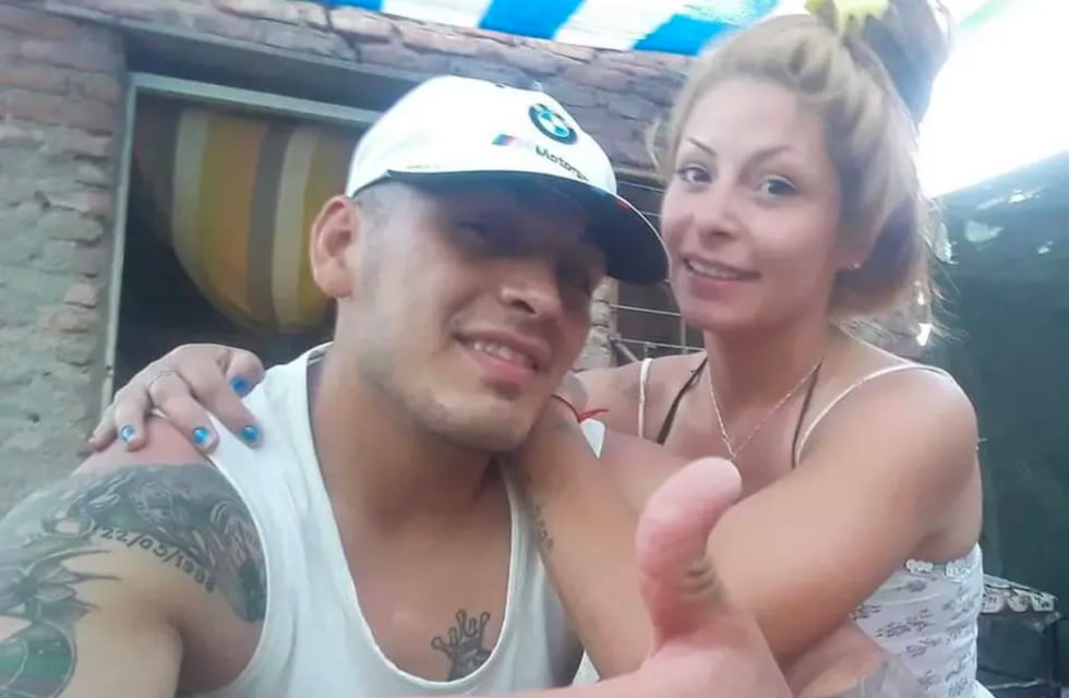 Falleció la joven que fue quemada por la expareja de su novio