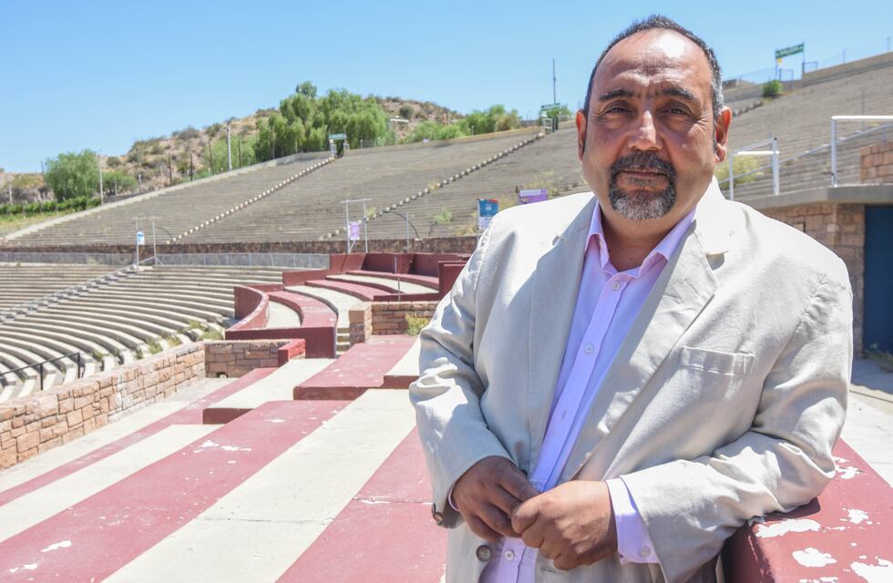 Murió el actor mendocino y exdirector de Vendimia, Claudio Martínez