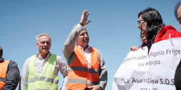 Rogelio Frigerio recorrió las obras de reparación en la ruta 20