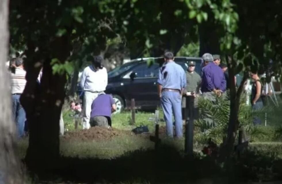 Jardín América: entierran como “NN” a un cadáver hallado en la localidad