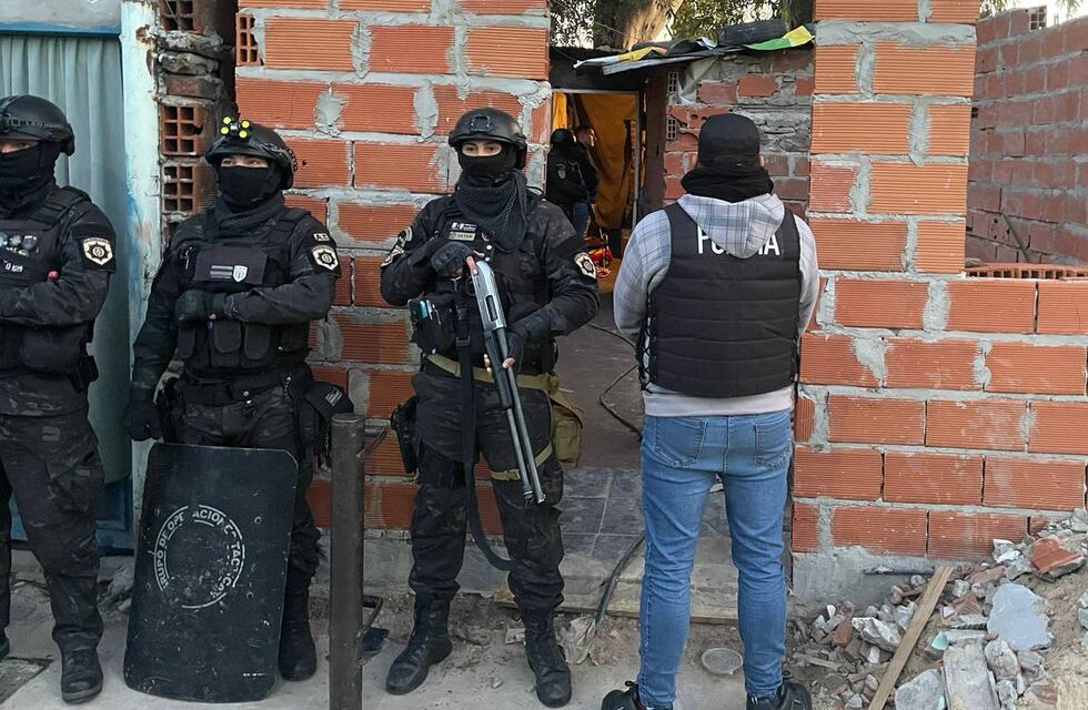 Narcotráfico en Rosario: tres personas cayeron por disputa en Villa Banana