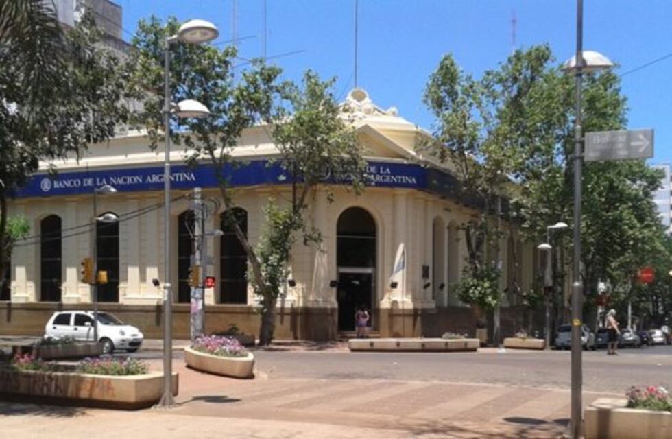 Ante un caso positivo de Coronavirus, cerraron el Banco Nación de Posadas