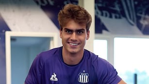 El joven de 24 años aterrizó en Talleres para reforzar la defensa de Carlos Tevez.