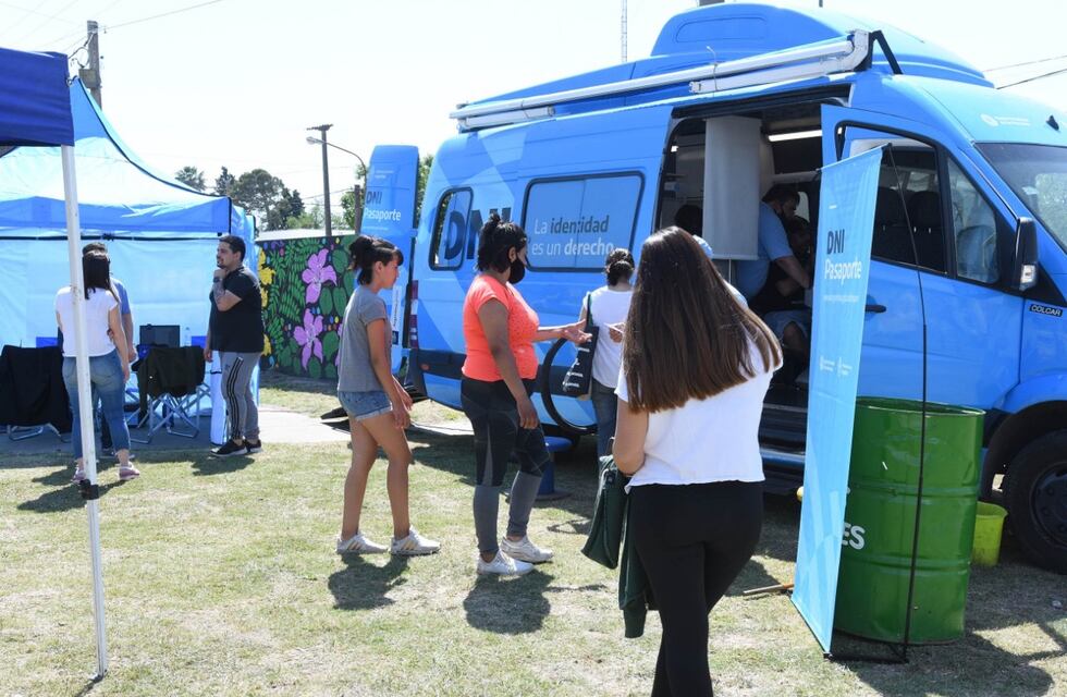 El RENAPER estuvo en Rafaela gestionando DNI y pasaporte