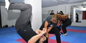 Defensa personal para mujeres- imagen ilustrativa.