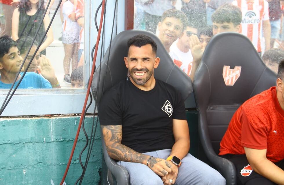 Carlos Tevez es el nuevo DT de Talleres y debutará frente a San Lorenzo