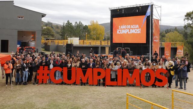 Promesas Cumplidas. Los carlospacences pagan un 50% menos por el servicio de agua.