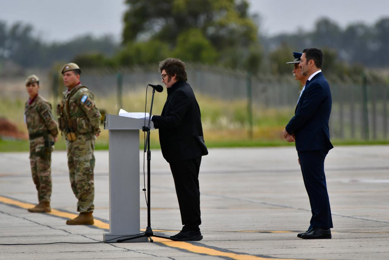 Javier Milei: Los F-16 son los nuevos custodios del espacio aéreo argentino
. Tomy Fragueiro / la Voz
