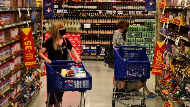 ID:4960003 gondola gondolas precio precios economia inflacion la firma wallmart cambio a chango mas changomas foto pedro castillo