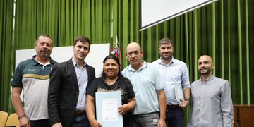 Entregaron escrituras públicas a beneficiarios