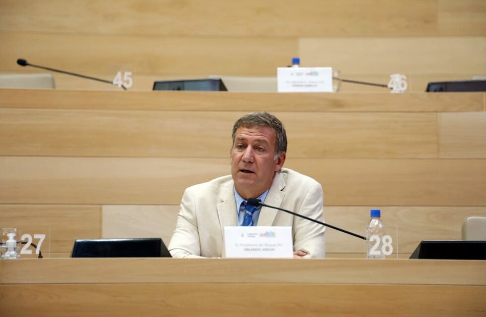 Juego online en Córdoba: la UCR de Córdoba suspedió al legislador que impulsó el proyecto