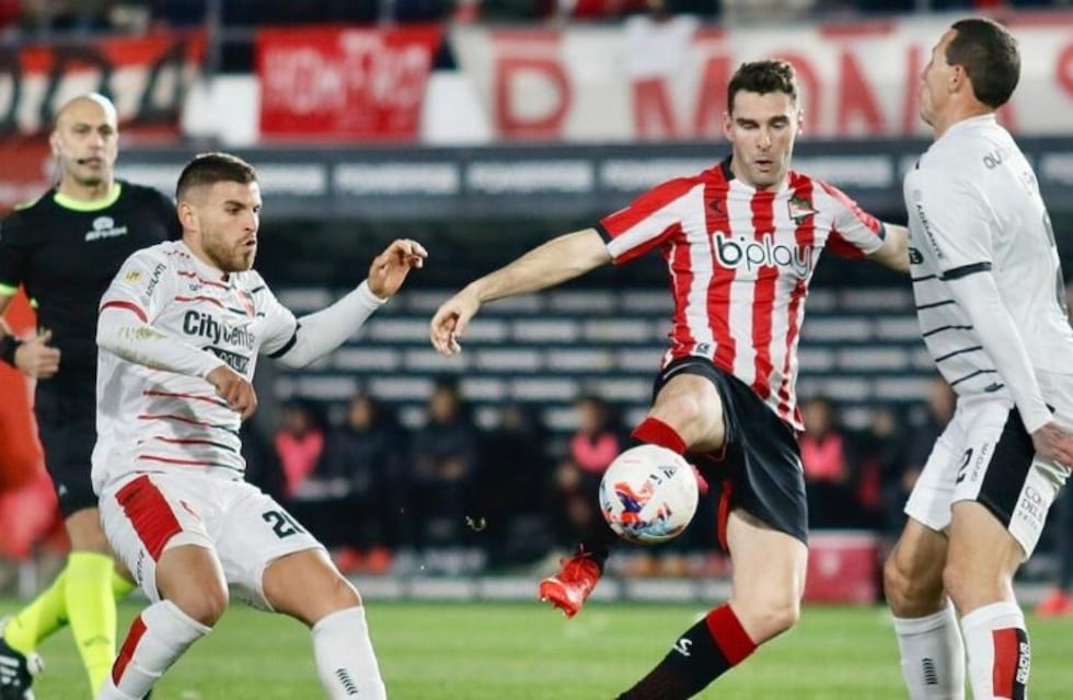 Newell’s jugó mal y cayó por goleada ante Estudiantes en la previa del clásico rosarino
