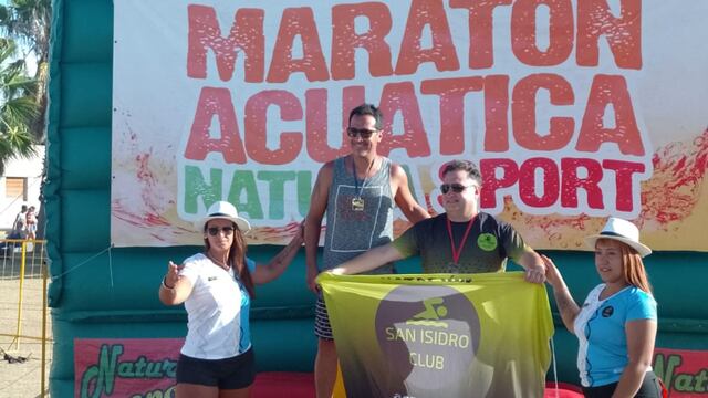 Nadadores de Arroyito en el Aguas Abiertas del Miramar 2023