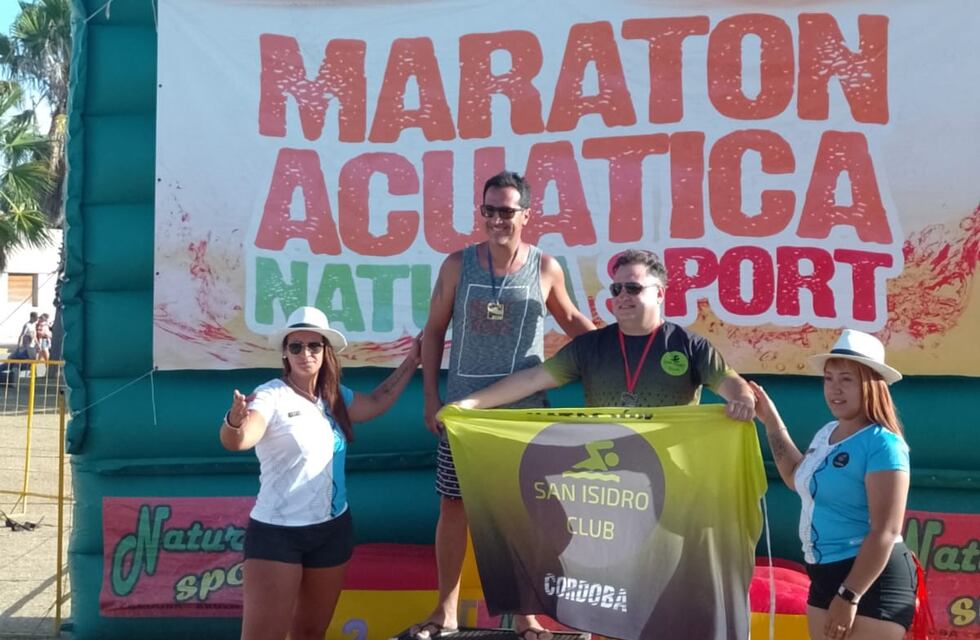 Luis Rossi de Arroyito logró el primer puesto en Master E en el Aguas Abiertas de Miramar