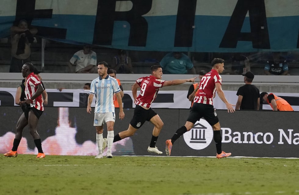 El agónico gol de Carrillo para que Estudiantes le empate a Racing en la final del Clausura