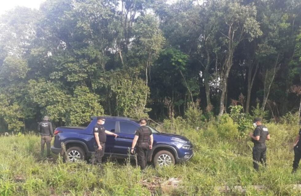 Hallaron la camioneta abandonada involucrada en el doble femicidio en San Antonio