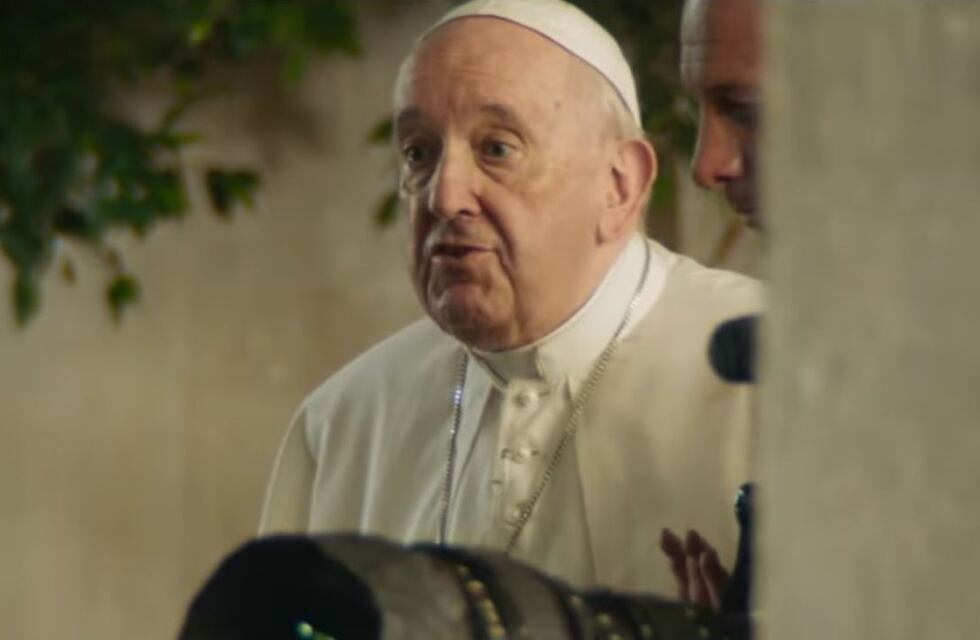 El Papa asistió a un hospital para hacerse estudios médicos