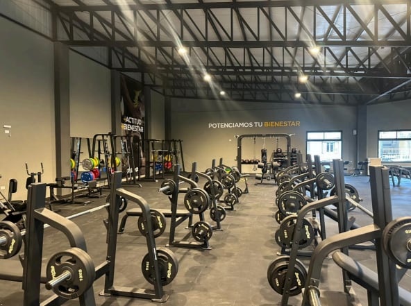 El nuevo gimnasio tiene actividades para distintos niveles y objetivos.
