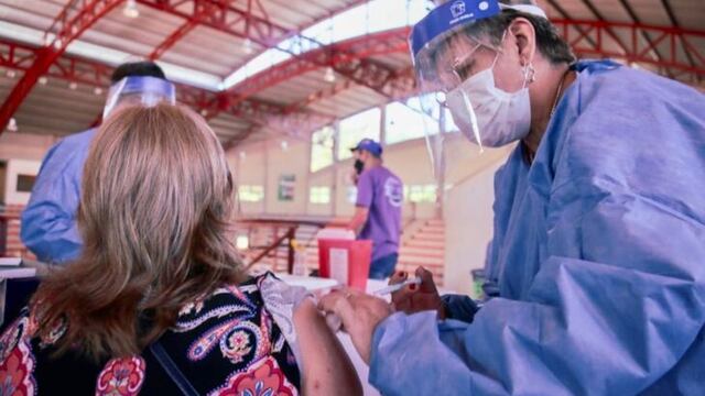 Coronavirus: habilitarán mañana la inscripción para el grupo de 50 a 59 años para recibir la vacuna
