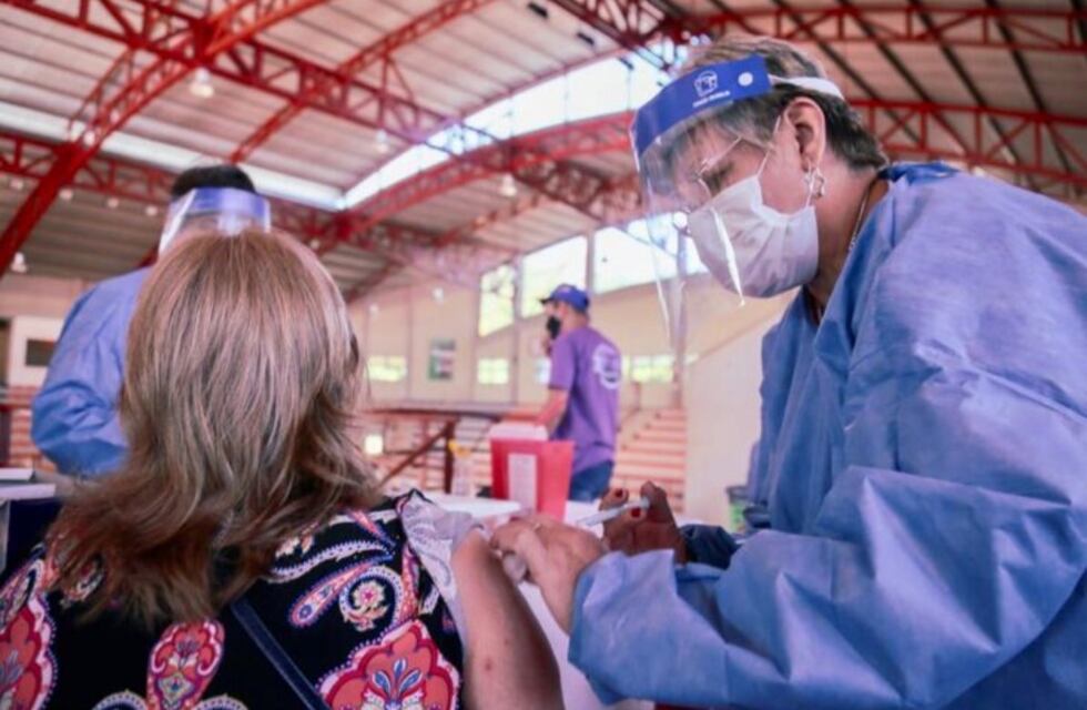 Coronavirus: habilitarán mañana la inscripción para el grupo de 50 a 59 años para recibir la vacuna
