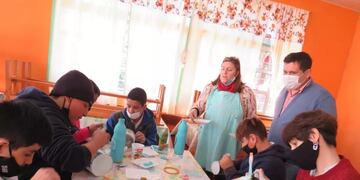 Se realizó un taller de reciclado en donde participaron 36 alumnos.