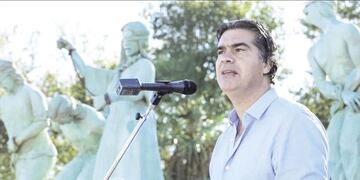 Jorge Capitanich, gobernador de la provincia del Chaco repudió el atentado a Cristina Kirchner.