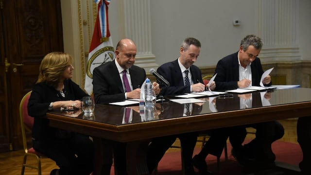 Acuerdo para reparar los muelles del Parque España