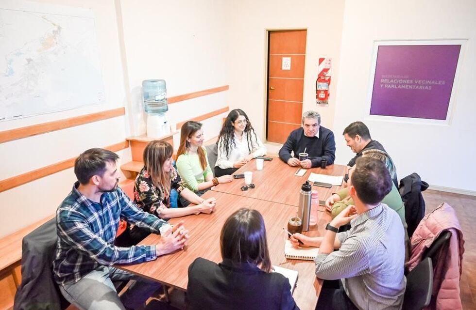 Ushuaia: funcionarios municipales se reunieron con trabajadores del CADIC