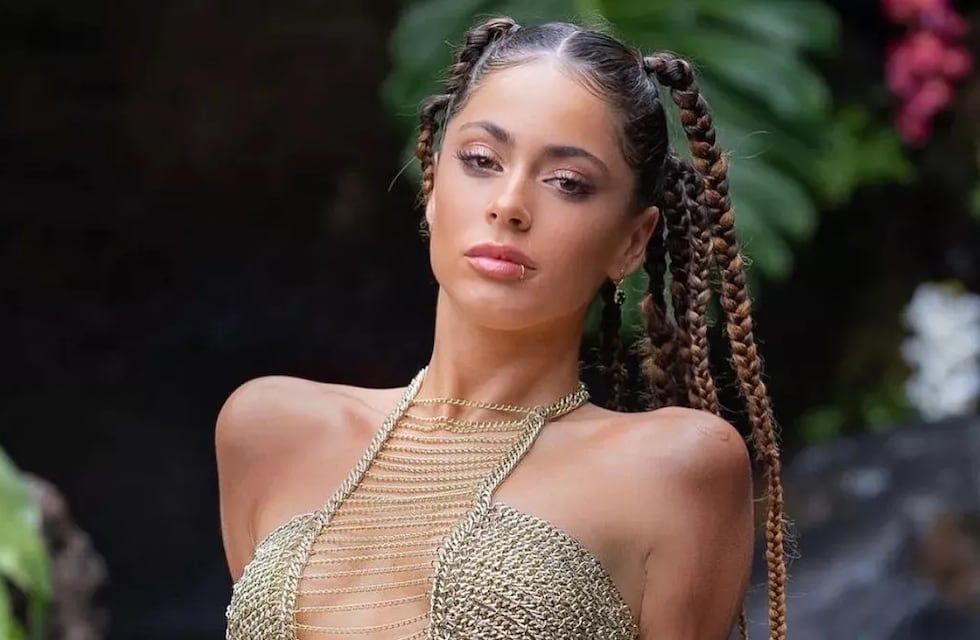 Tini Stoessel utilizó un accesorio que hace años no usaba ninguna famosa en el país