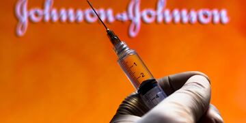 Johnson & Johnson espera anunciar su vacuna para salir al mercado estadounidense pronto.