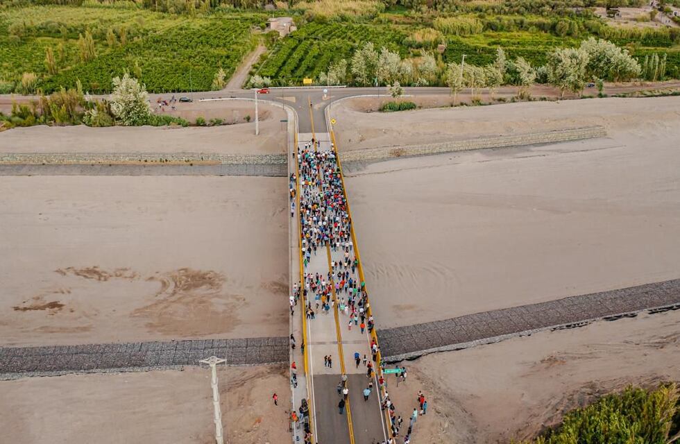Puente de Medanitos, hacia la conectividad y el desarrollo