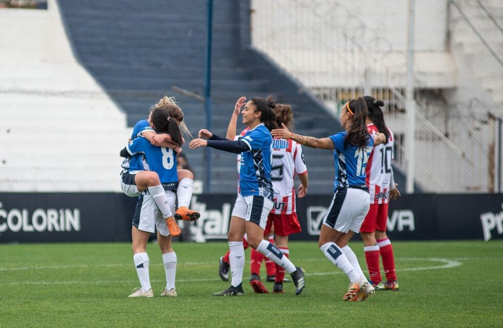 Triunfazo de las Matadoras: Talleres goleó y sigue sumando