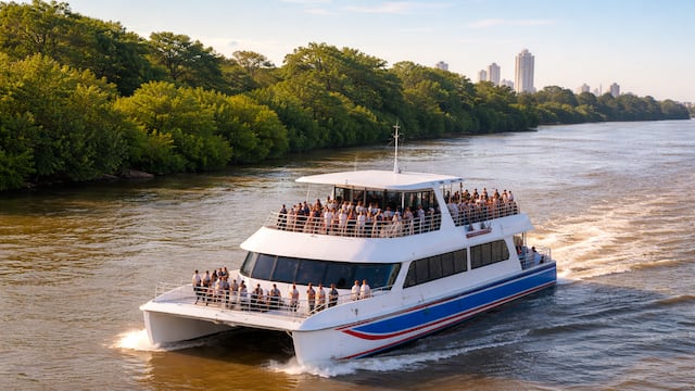 El proyecto piensa la posibilidad de unir Santa Fe y Paraná de manera fluvial. Imagen creada con IA.