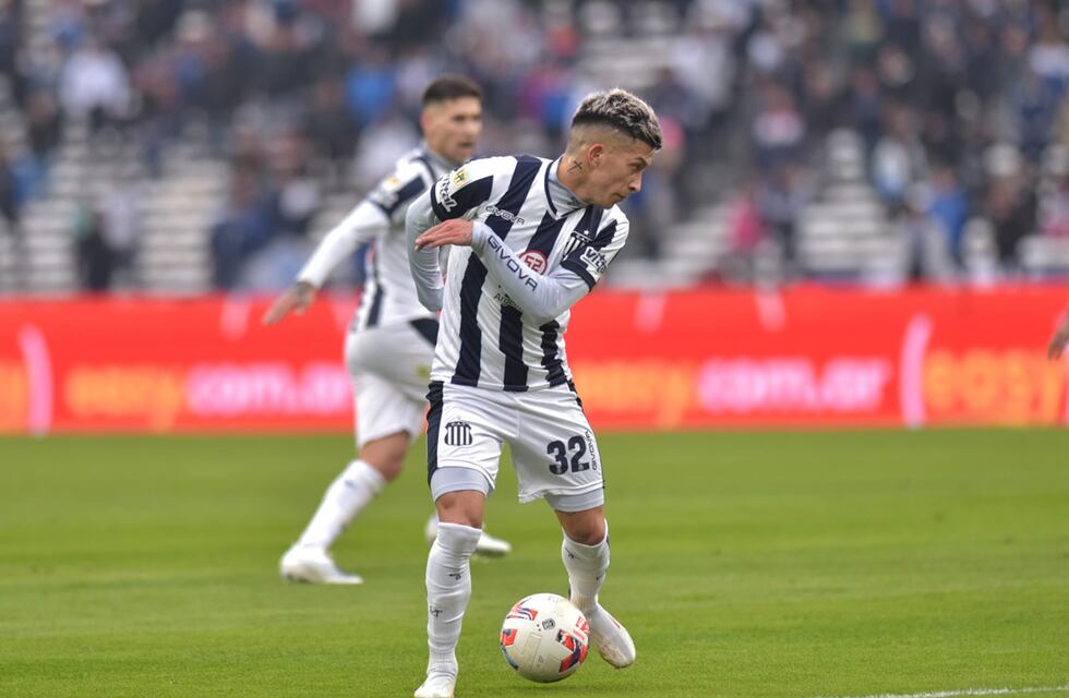 Matías Esquivel vuelve a Talleres: cómo regresa el volante que jugó en Sudáfrica