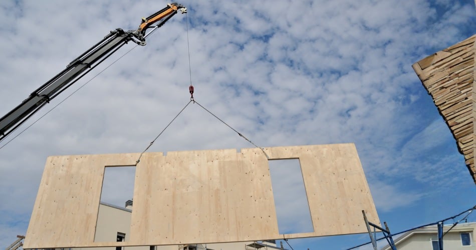 Estafas con construcción de viviendas prefabricadas en Córdoba.