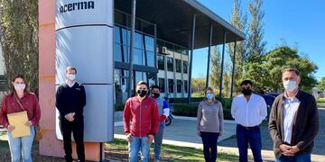 Jóvenes del “Plan Trayectorias” se suman a la empresa “Acerma”