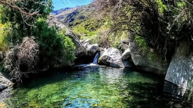 Cascada Los Chorros, un rincón mágico en La Población.