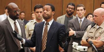 O.J Simpson, interpretado por Cuba Gooding Jr.
