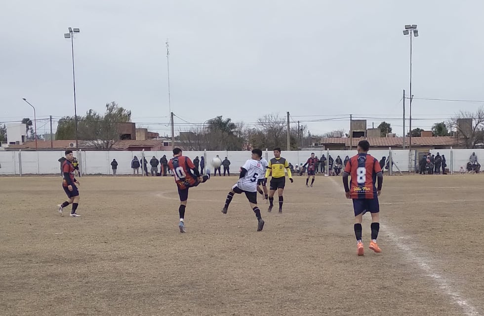 El Sportivo 24 y Pueblos Unidos empataron por la 4° fecha del Clausura en la Oeste de la Liga Regional