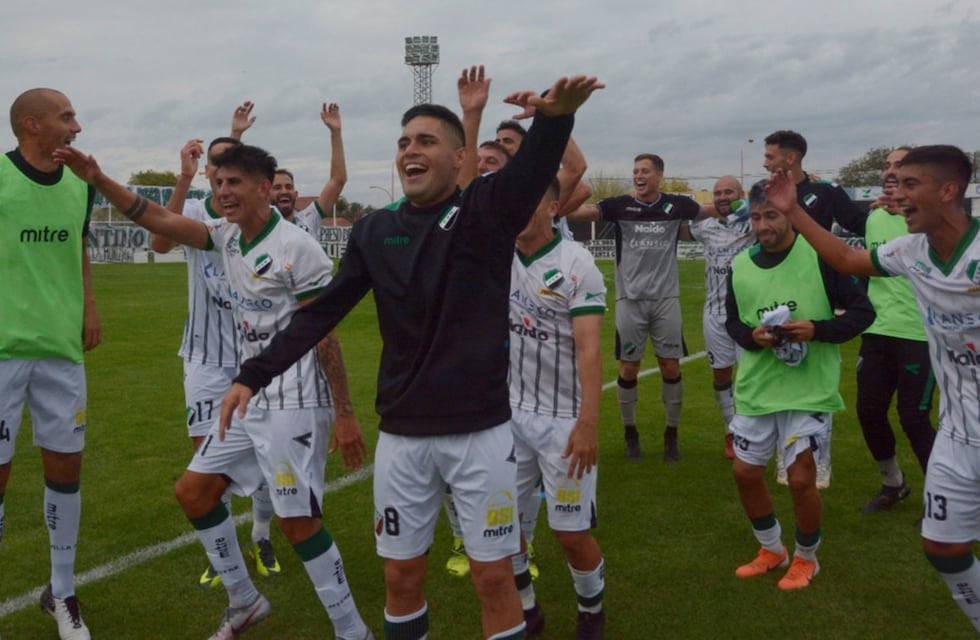 Dos puntaltenses presentes en la goleada de Villa Mitre a Olimpo