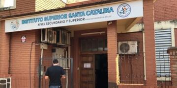 Insólito: ingresó a un colegio posadeño y le robó pertenencias de un aula a un docente. Archivo.