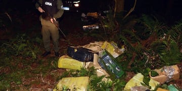Puerto Esperanza: Gendarmería Nacional halló más de tres toneladas de marihuana “abandonada”. Foto: Gendarmería Nacional