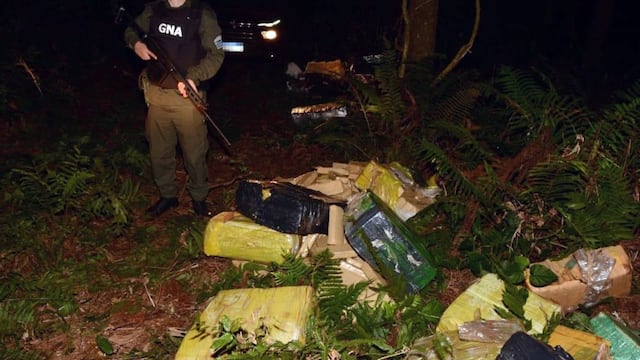Puerto Esperanza: Gendarmería Nacional halló más de tres toneladas de marihuana “abandonada”. Foto: Gendarmería Nacional