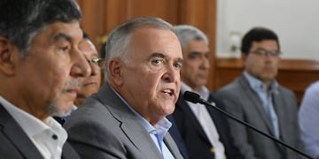 Osvaldo Jaldo sostuvo que la legislación laboral necesita incorporar aspectos vinculados a informática, nuevas tecnologías y robótica.