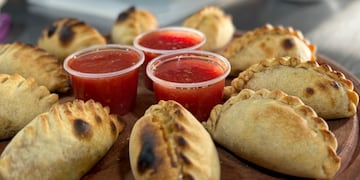 Dónde preparan las mejores empanadas de Córdoba, el resultado de una competencia local.